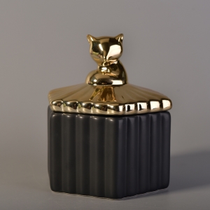 Jarra de vela de cerâmica preta com tampa em formato de animal de raposa de 204 ml