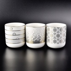 Pahar de lumânări din ceramică albă de 10 oz cu imprimare aurie