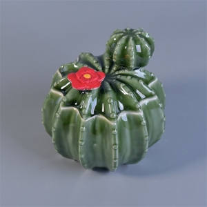 portacandele in ceramica dal design unico verde con coperchio