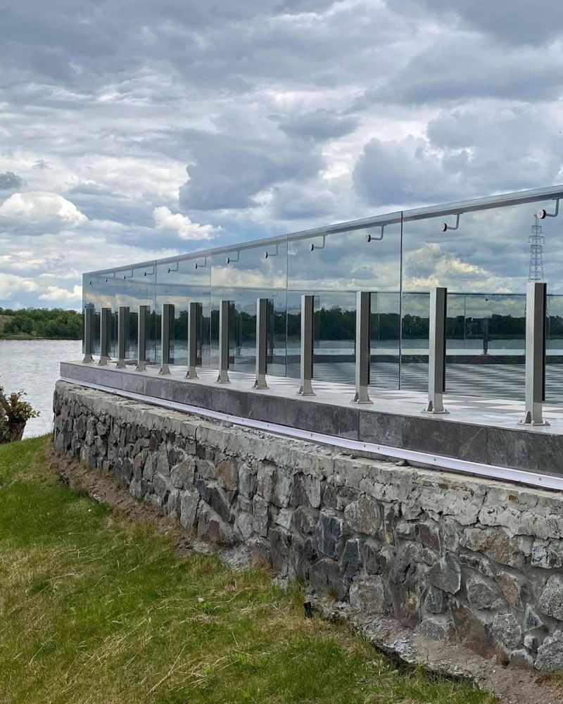 New design short stainless steel balustrade post for frameless glass railing