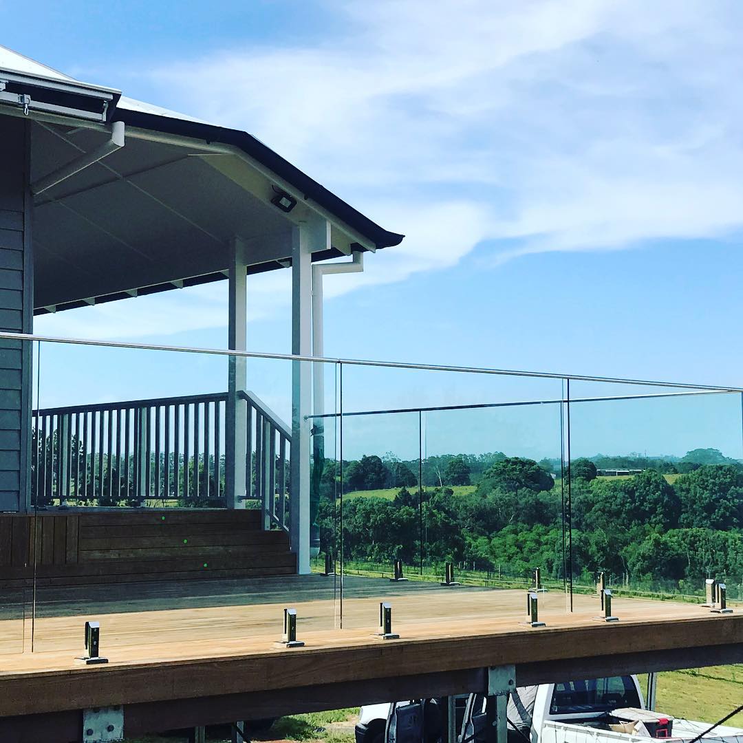 Stainless Steel Glass Pool Fence Spigot Clamp Balustrade and Handrails Staircase Balcony Glass Railing Hardware