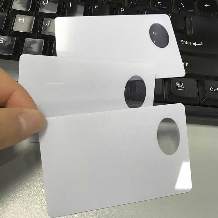 Impressão personalizada de cartão de PVC transparente em branco brilhante fabricante de cartão de plástico transparente