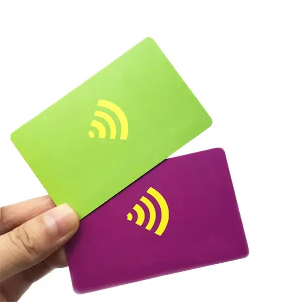 Impressão personalizada de controle de acesso RFID NFC PVC Smart Card 13,56 MHz MIFARE Classic EV1 1K 4K Chip Hotel Key Card