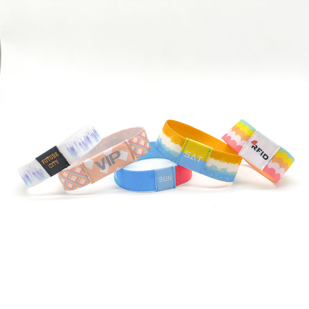 Cadeaux promotionnels personnalisés Transfert de chaleur NFC RFID Tissu en tissu élastique et bracelet pour l'événement