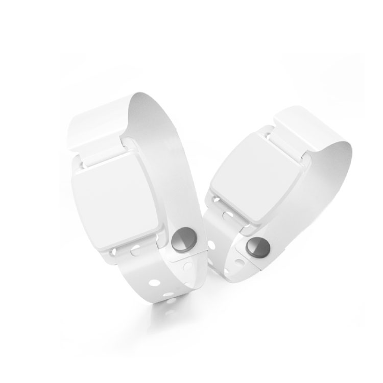 Minew NRF52811 / NRF52810 Emplacement intérieur Bluetooth Beacon Silicon Ble 5.0 Bracelet iBeacon
