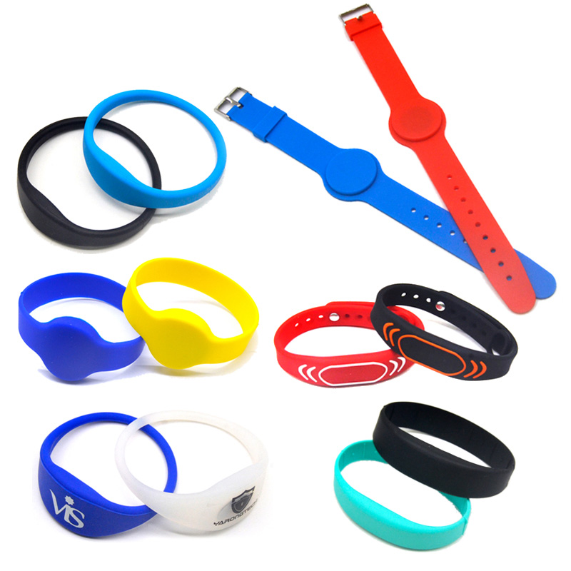 Pulsera de silicona NFC personalizada de 125 kHz Muñeca de muñeca de silicona NFC 13.56MHz RFID Wutband de goma
