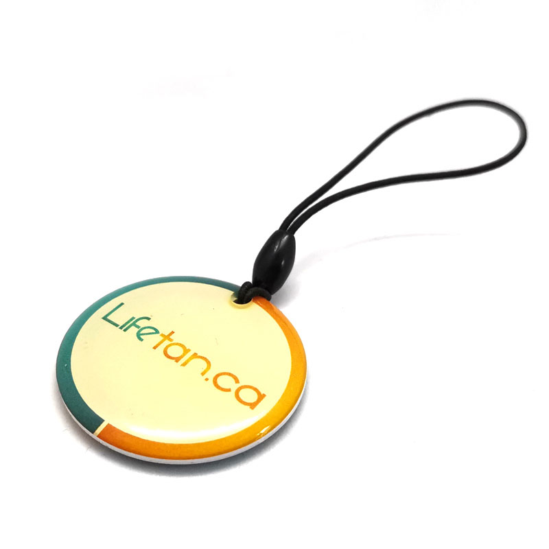 Custom 13.56MHz Programmable PVC Plastic NFC Tags Waterproof Epoxy Cover Adhesive RFID Sharing Contact Information Cards