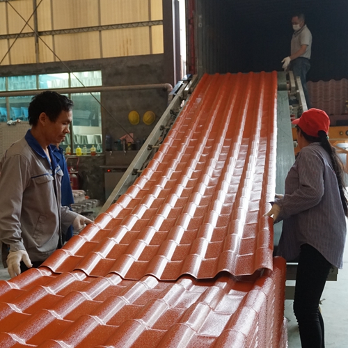fornitori di tegole in lamiera per tetto in resina sintetica asa prezzo di fabbrica all'ingrosso