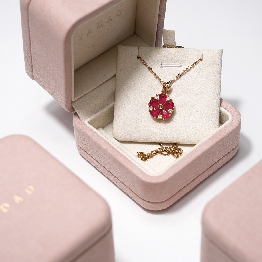 luxurious metal leather pink microfiber high end moissanite diamond ring stud earrings packaging box