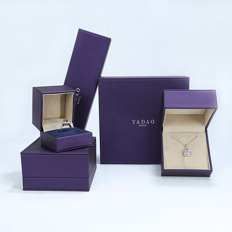 scatola di plastica viola in pelle pu scatola di imballaggio di gioielli scatola di gioielli anello pendente orecchino braccialetto