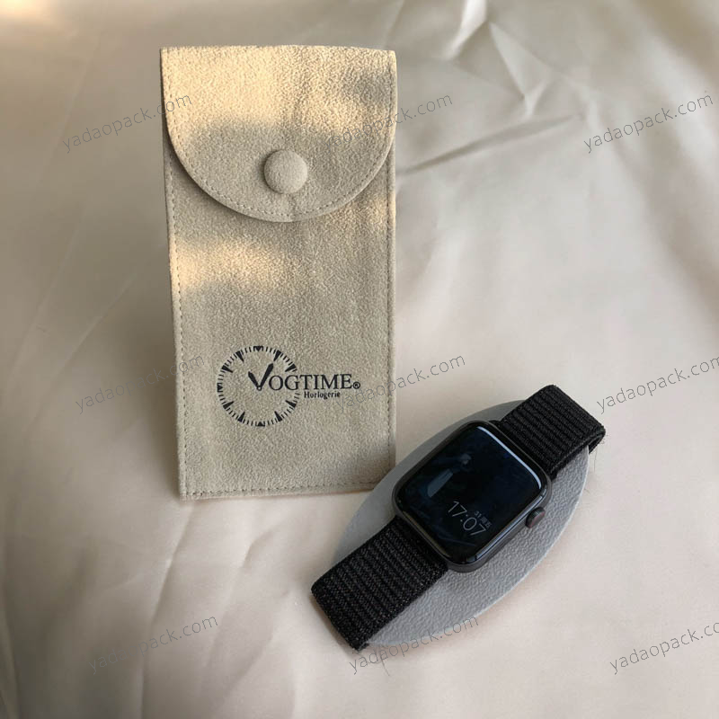personalizza il design del tassello della borsa dell'orologio della borsa dell'imballaggio dei gioielli della borsa del sacchetto di velluto a scatto