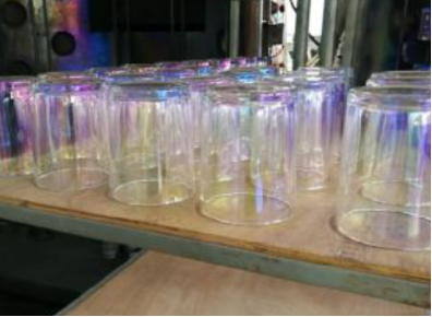 One article to understand the outside spray color and outside electroplating colorful glass candlestick processing technology, enjoyable! One article to understand the outside spray color and outside electroplating colorful glass candlestick processing technology, enjoyable!