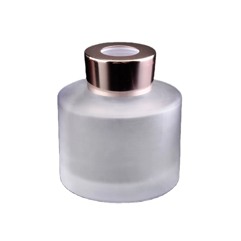 China Romantic round glass matte oil reed diffuser bottle fragrance car decoration wholesale manufacturer