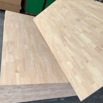 Pinakamabentang Rubber Wood Sawn Timber - 100% Natural Wood na Nakolekta Para sa Konstruksyon At Higit Pa