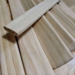 Babybehuizing stralende dennen vaste houten latten milieuvriendelijke meubels