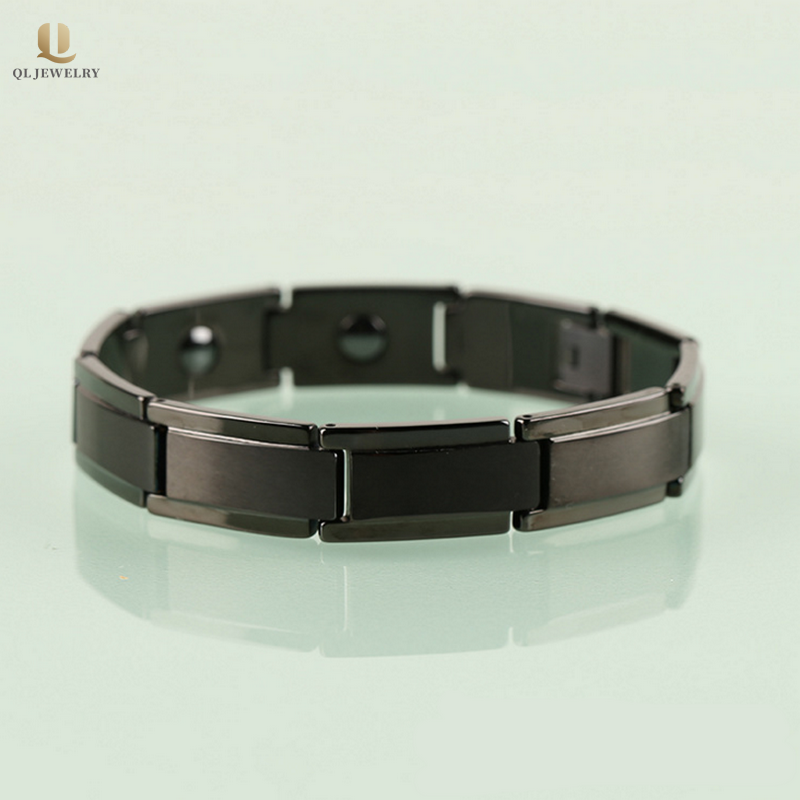Braccialetti di carburo di tungsteno del tungsteno dell\'ingrosso del tungsteno dei monili dell\'ingrosso con i magneti della Porcellana fornitore