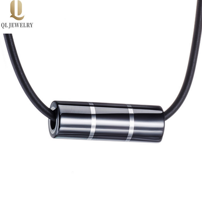 Pendente in metallo duro in carburo di tungsteno nero di alta qualità per uomo per uomo Produttore della cina della collana della cina