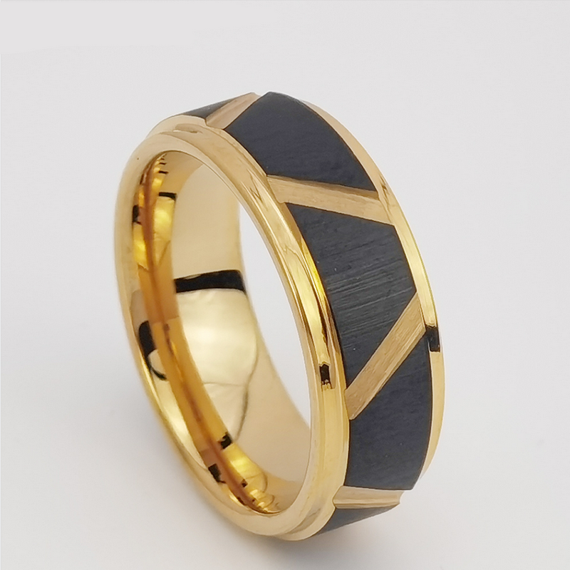Chine Anneau de tungstène en stock Populaire 8 mm de haut poli et brossé croisé Bords plats et étagés Anneau en carbure de tungstène noir et or avec rainures Fabricants