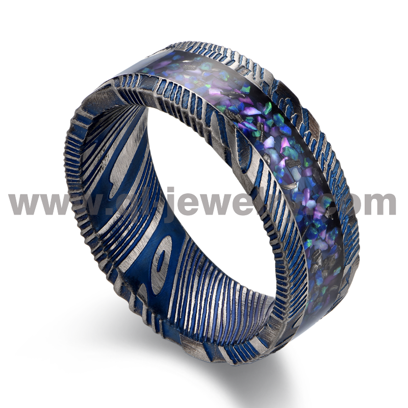 Erschwinglicher und einzigartiger Ehering aus blauem Damaststahl Blauer Damaststahlring mit Opal- und Muscheleinlage China Hersteller