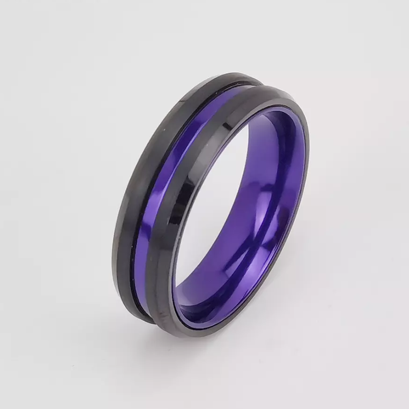 Wolframring auf Lager Beliebter 6 mm hochglanzpolierter und gebürsteter flacher und abgeschrägter Rand aus schwarzem Wolframkarbid und lila Aluminiumring China Hersteller