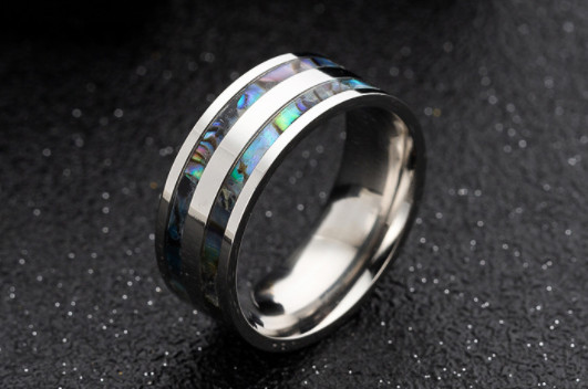 Shell jewelry,a romantic interpretation of the beauty of nature