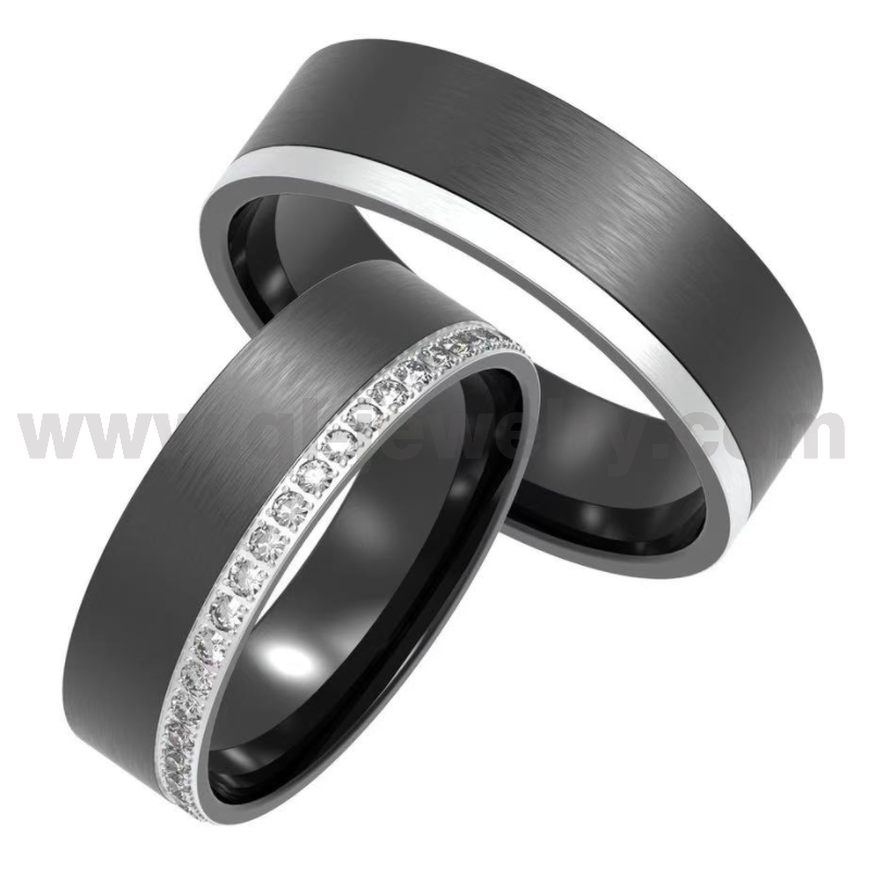 Anillos de pareja de titanio negro Anillo de titanio negro cepillado plano de 8 mm para hombres y con piedras CZ para mujeres Fabricante de China