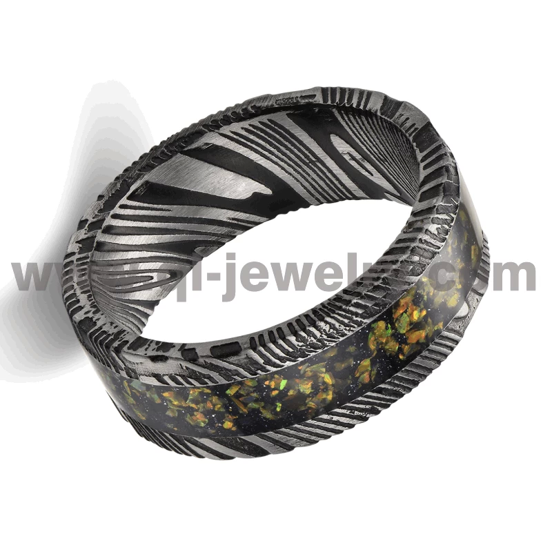Ethical and Sustainable Choices: The Appeal of Damascus Steel Wedding Rings