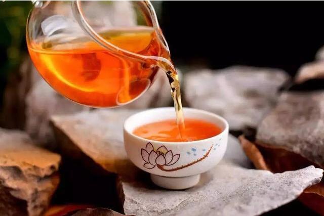 Método de almacenamiento de té negro (1)