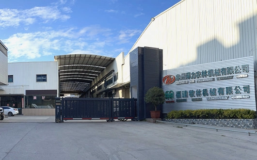China Quanzhou Deli Agroforestrial Machinery Co., Ltd. manufacturer
