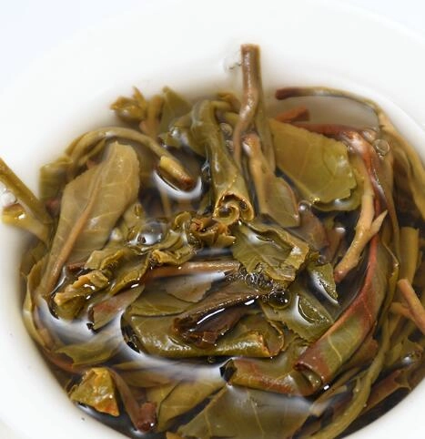 Китай Как приготовить чай улун с зелеными листьями и красными краями? производителя