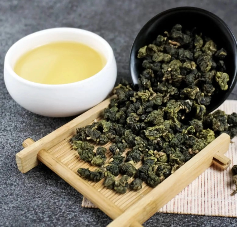 中国 ウーロン茶の香りに及ぼす製茶工程の影響 メーカー