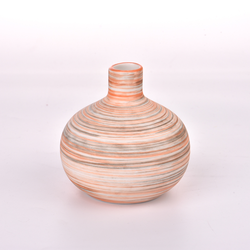 Wholesale colorful effect 8oz 10oz ceramic bottle for home decor