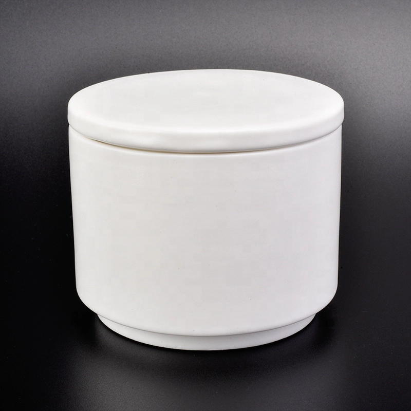 Matte White Ceramic Candle Jars With Lids