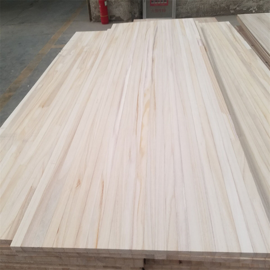 strisce incollate con bordi in legno di paulownia per kiteboard e anime in legno per wakeboard