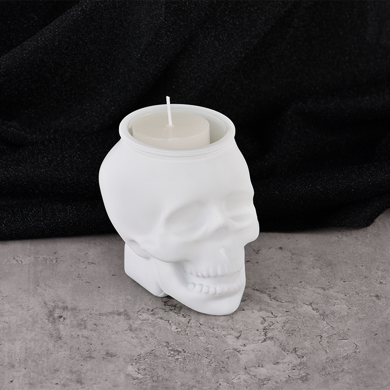 Skull Design Matte White Glass Candle Jar Supplying