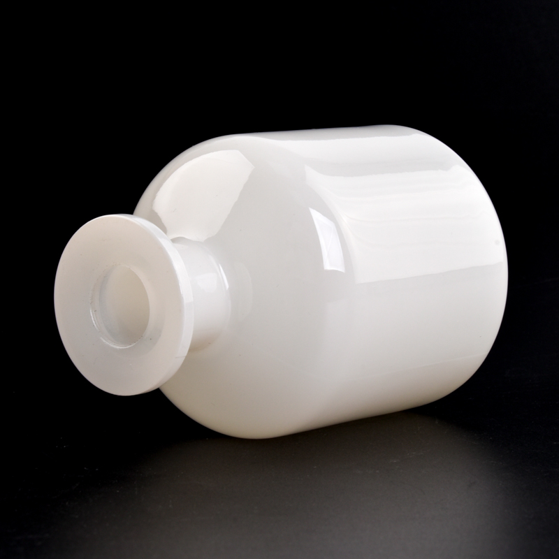 Wholesale 250ml Luxury white Glass Diffuser Bottles