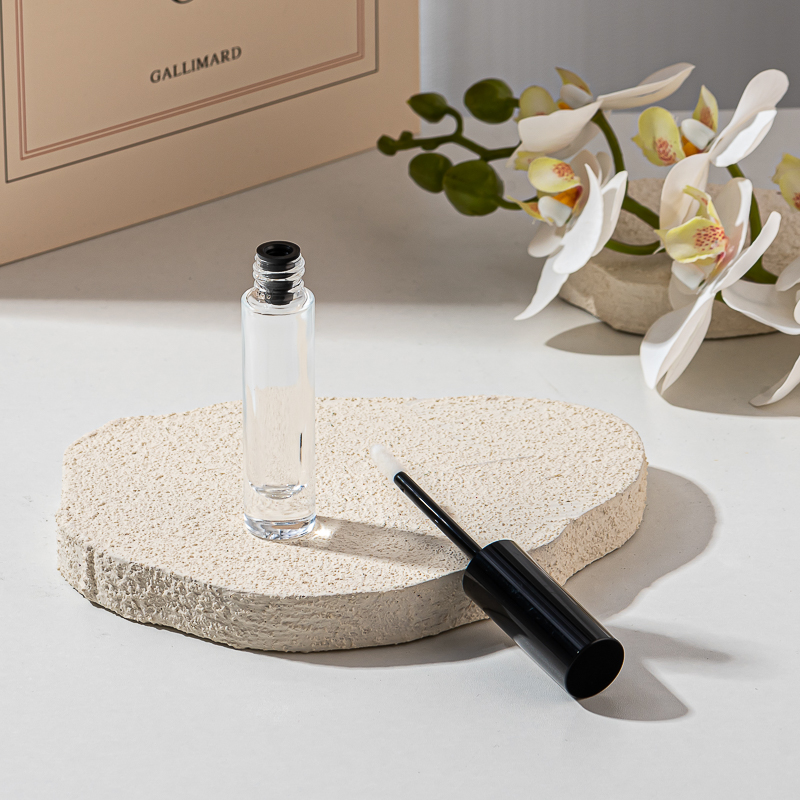 5ml Cosmetics Glass Bottle With black Cap Brush wholesale