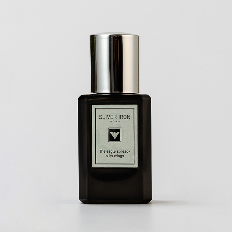Popular black color Glass Perfume Bottle with sprayer