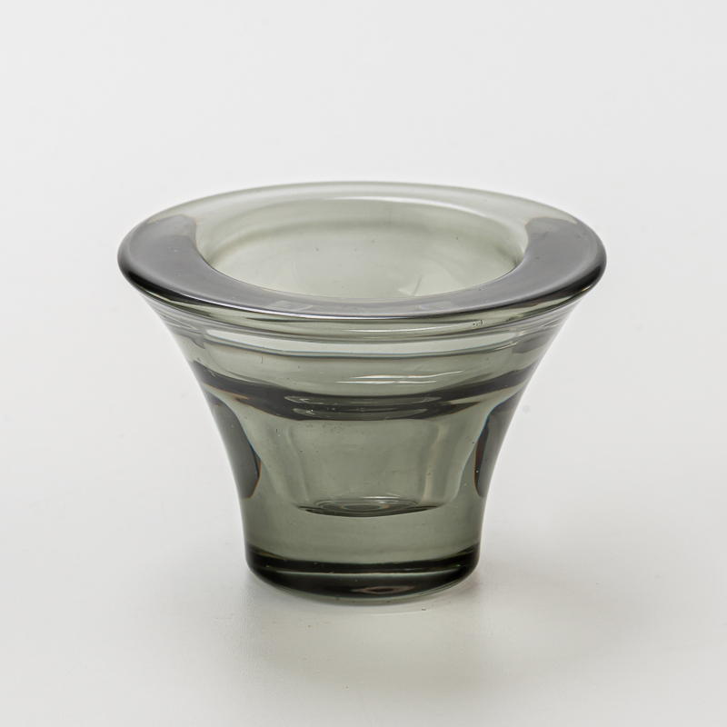 Sprzedaż hurtowa Dostosuj kolorowy szklany świecznik wotywny