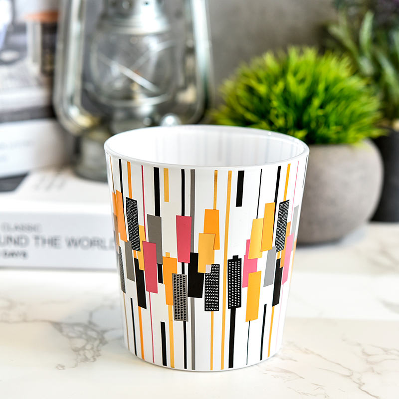 批撞色线条艺术玻璃蜡烛罐