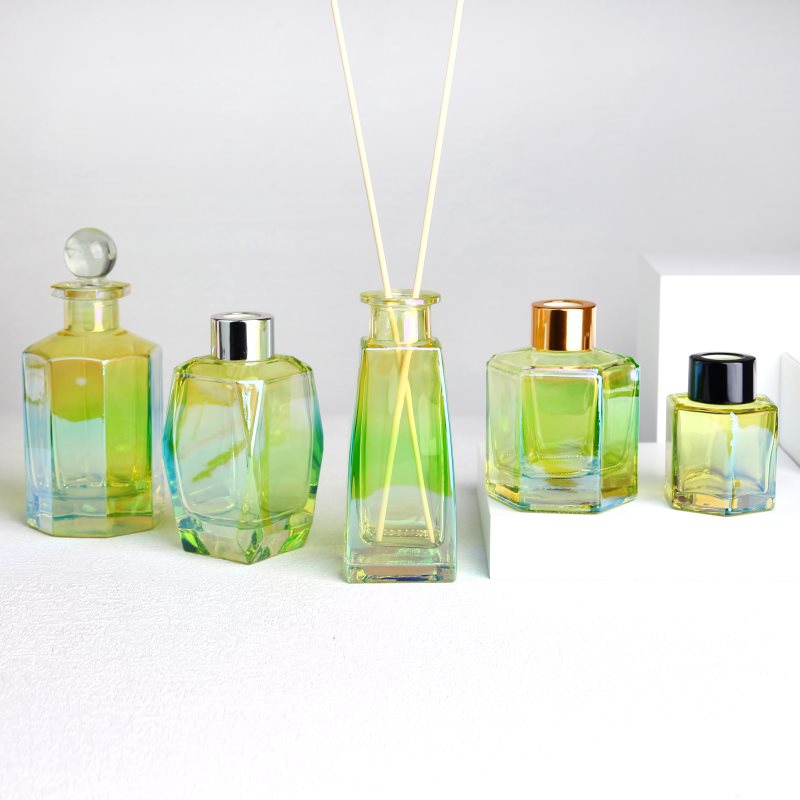 Electroplated Prism Shaped Green Glass Diffuser Bottles with Caps