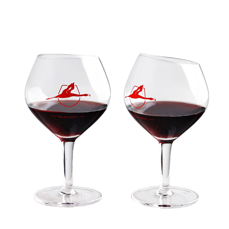 bicchieri da vino inclinati con stelo corto e spesso, realizzati a mano, con design stampato personalizzato, all'ingrosso
