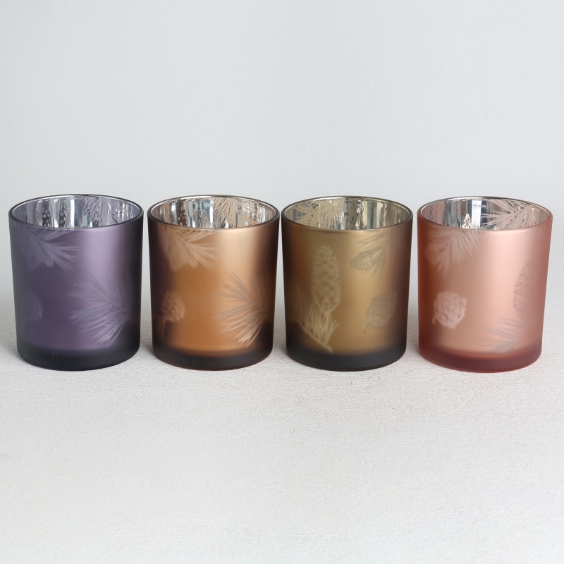 electroplated spray color opaque laser hollow feathers pattern red and golden glass candle jar with lid