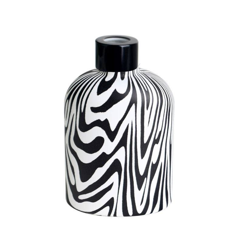 Water transfer finished zebra print pattern round glass diffuser bottle set of 3