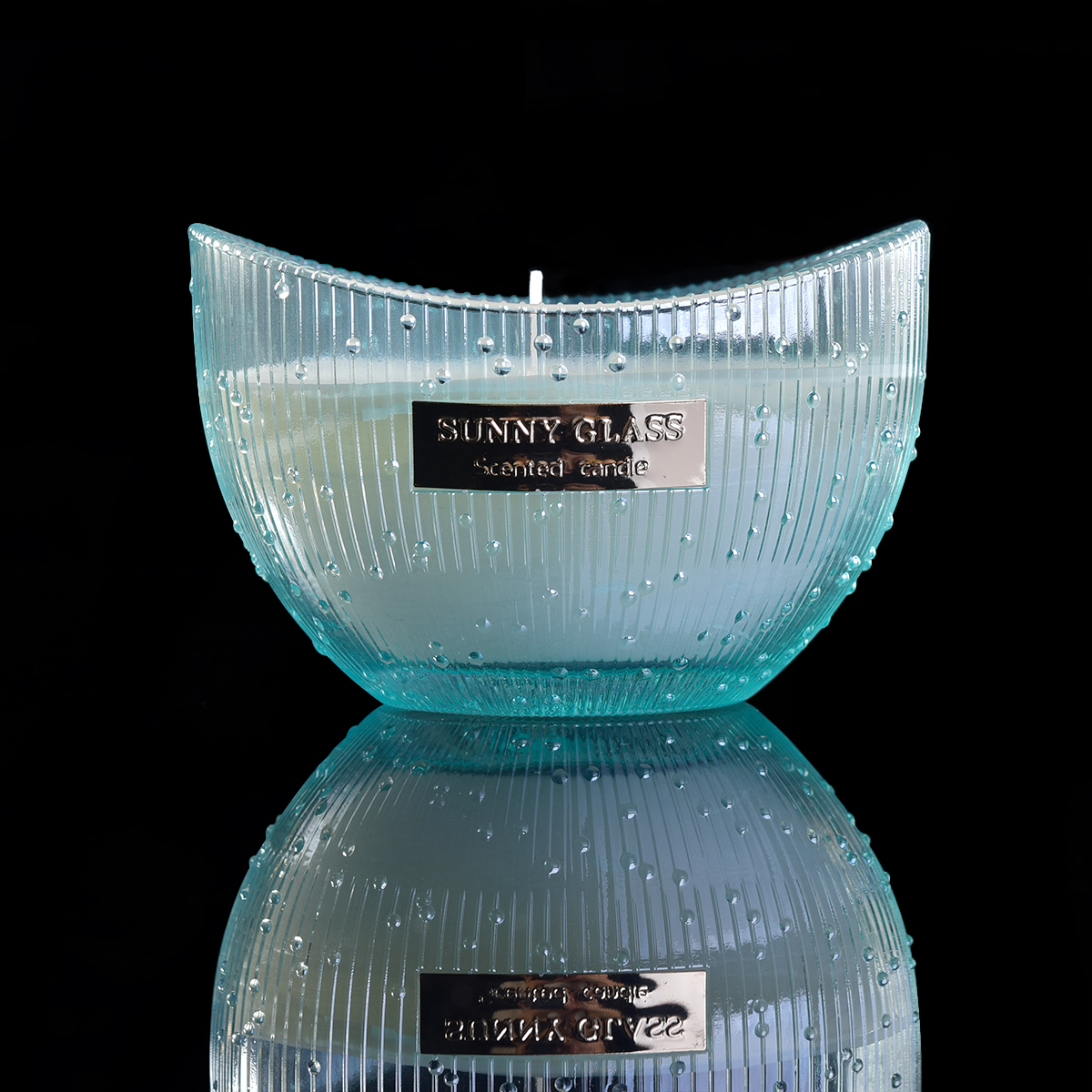 Boat Shape Blue Glass Candle Holder mula sa Sunny Glassware.