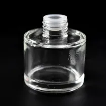 中国 サプライヤーのための100mlの人気のシリンダーガラス瓶 メーカー