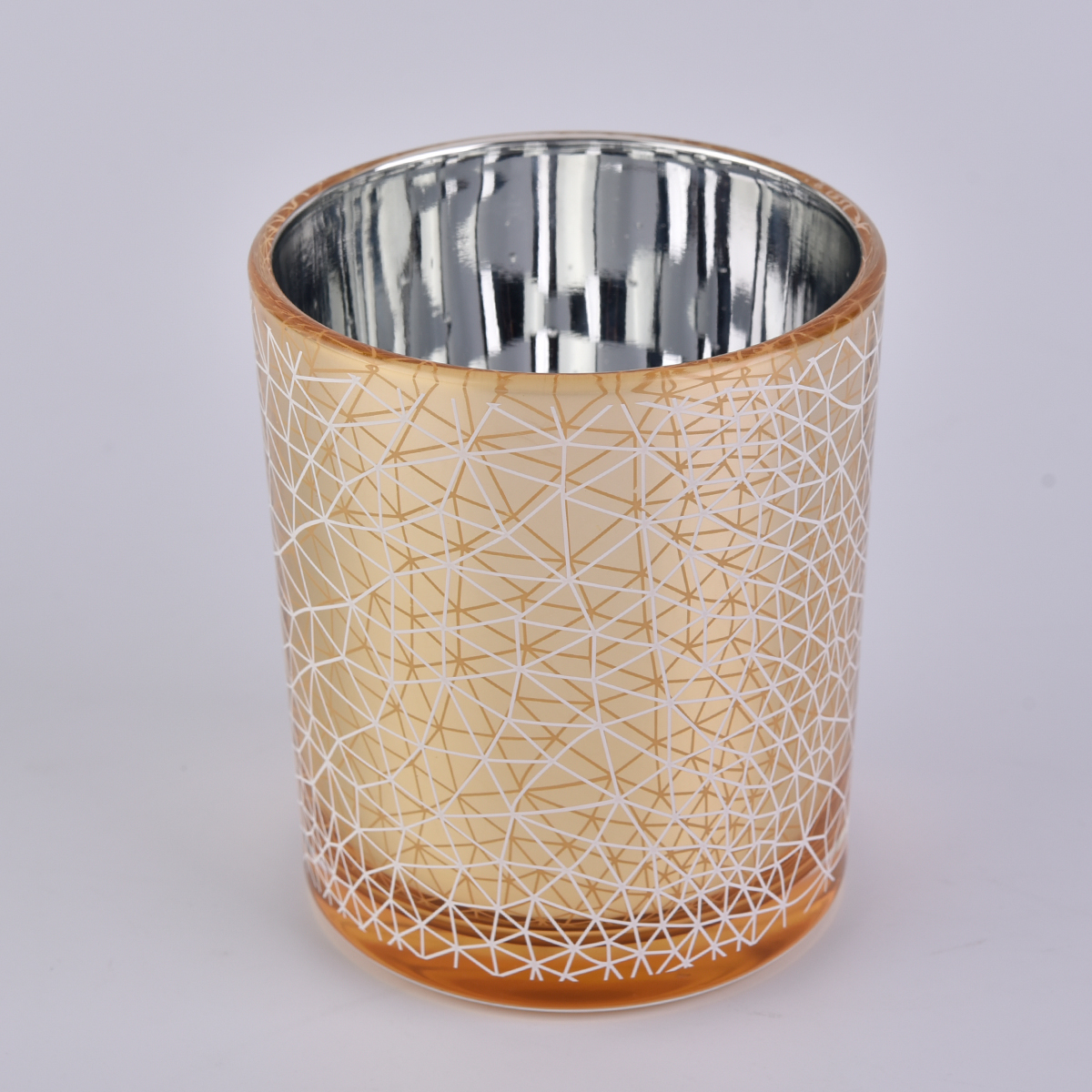 Keltainen lasin kynttiläpidike, jossa on mukautettu tulostus