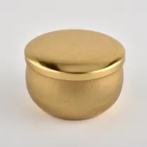 China Home Decor Gold Metal Votive Tin Lilin Jars pengilang