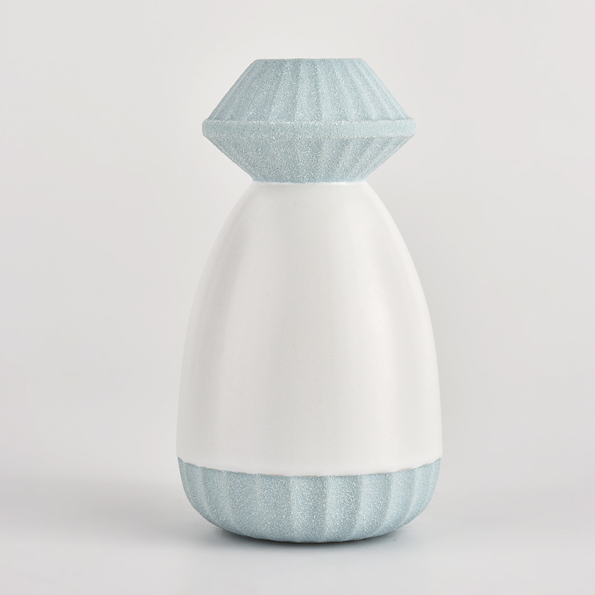 custom ceramic scented diffuser bottles wholesaler