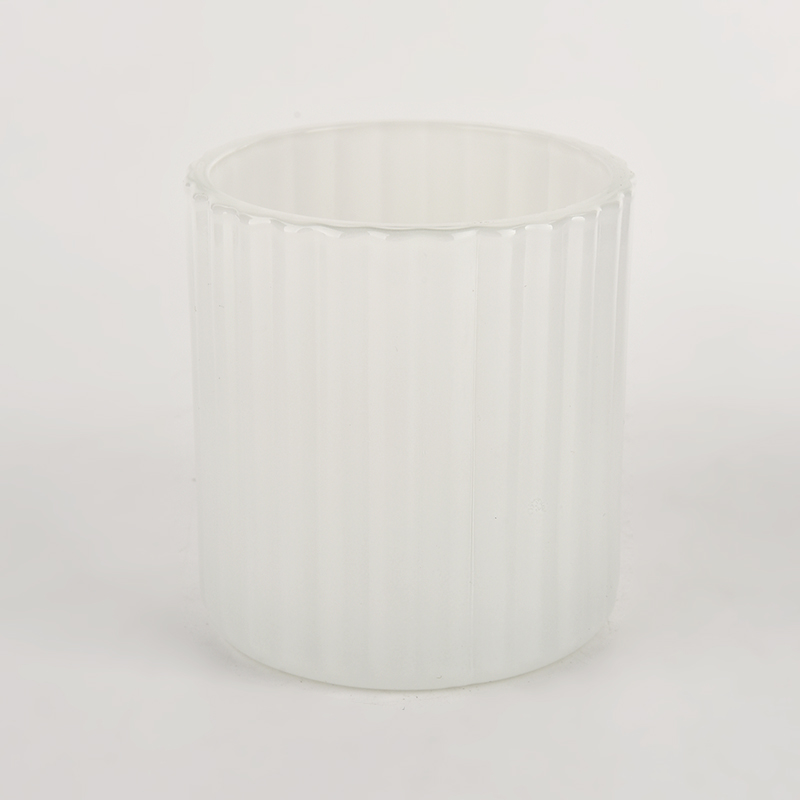Suport de lumânare din sticlă albă cu model vertical 6 oz